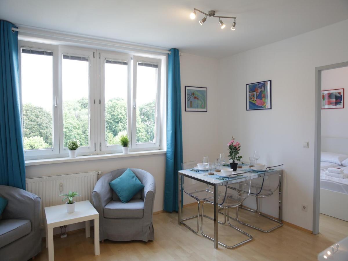Vienna Sulm Apartments Bagian luar foto