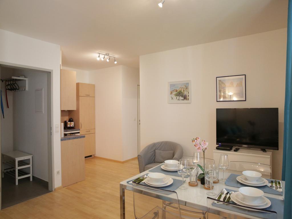 Vienna Sulm Apartments Bagian luar foto